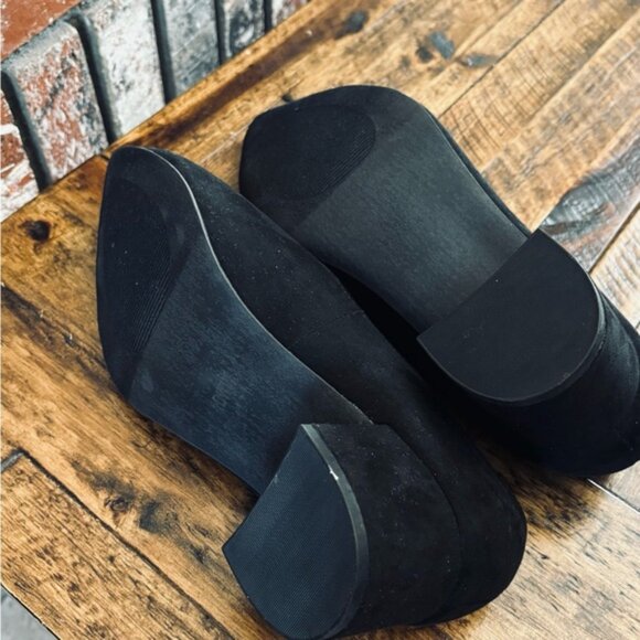 Torrid Classic Black Suede Heels - Picture 4 of 6